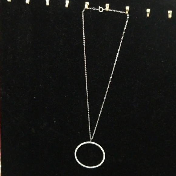 Necklace - Picture 1 of 4